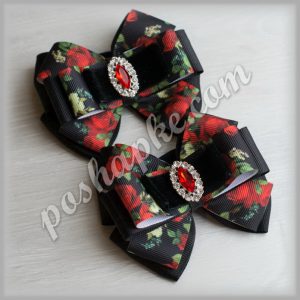 Банты "Алые розы на черном"